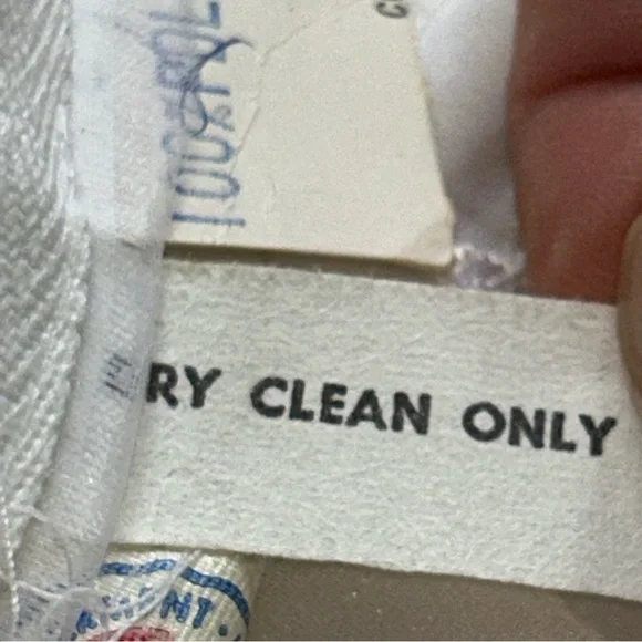 Vintage 1970s Romantic Empire Waist Union Made  White Wedding Gown Size 12 Boho - Picture 16 of 16